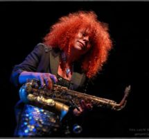 TinaTandler_Saxophon_Live